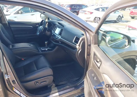 2018 Toyota Highlander Limited z USA, uszkodzony, nr VIN 5TDDZRFH2JS887222